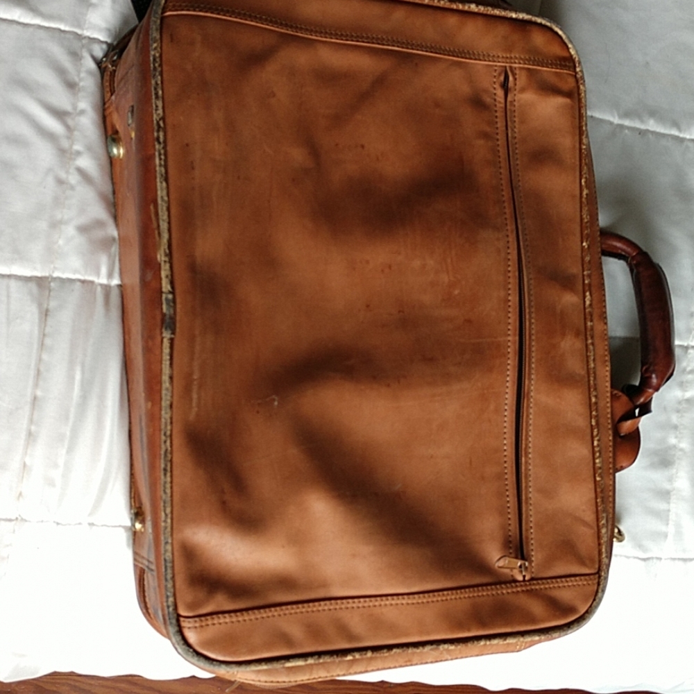 Briefcase